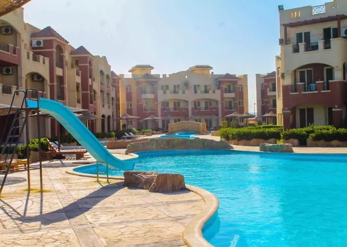 La Sirena Double With Mountain View, Families And Couples Only, Extra Of 180 Egyptian Pounds Per Adult Person Per ,to Be Paid To The Hotel