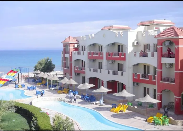 La Sirena Double With Mountain View, Families And Couples Only, Extra Of 180 Egyptian Pounds Per Adult Person Per ,to Be Paid To The Szálloda