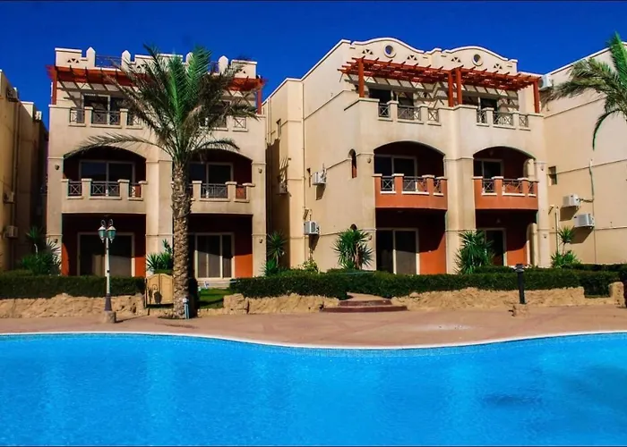 Szálloda La Sirena Double With Mountain View, Families And Couples Only, Extra Of 180 Egyptian Pounds Per Adult Person Per ,to Be Paid To The 3*