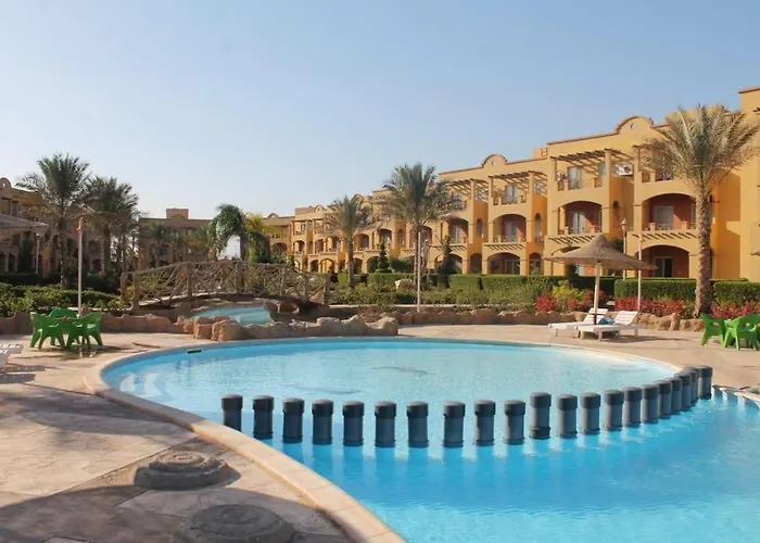 Hotel La Sirena Double With Mountain View, Families And Couples Only, Extra Of 180 Egyptian Pounds Per Adult Person Per ,to Be Paid To The Ain Sukhna